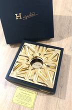 Load image into Gallery viewer, Black Golden Star Cigar Ashtray